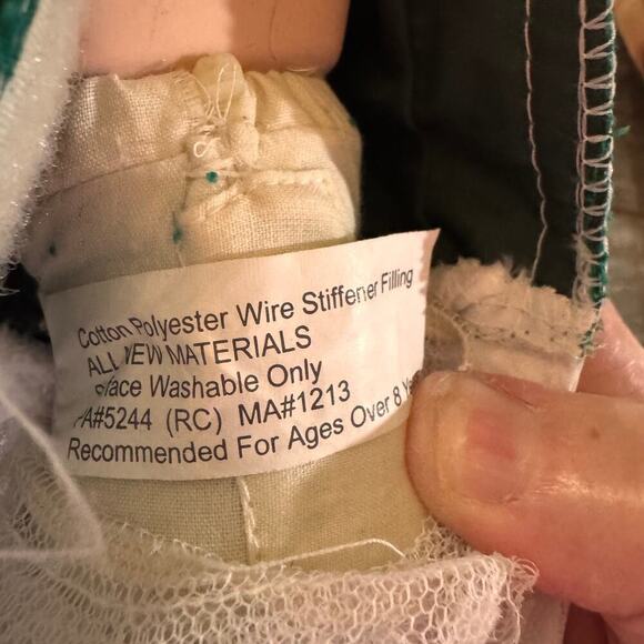 Disney Princess Brass Key Snow White And The Seven Dwarfs Porcelain Doll 14" - Picture 6 of 11